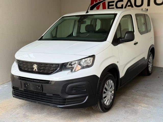 Peugeot Rifter BlueHDi 100 S&S Active Pack Standard - foto 4 di 4