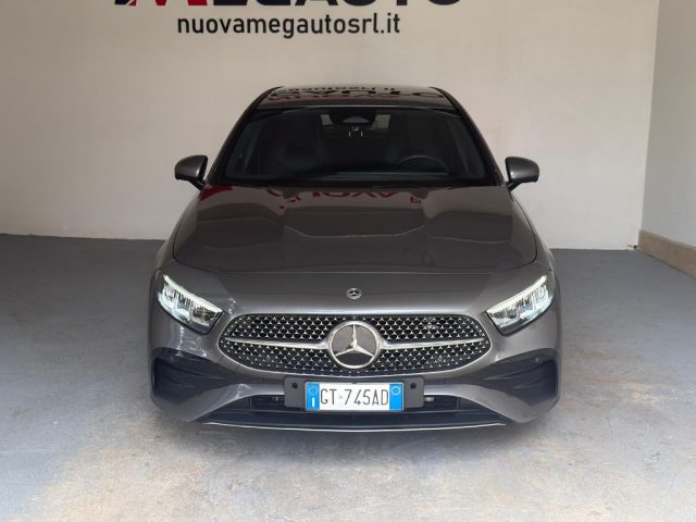 Mercedes-Benz A 180 d Automatic AMG Line Premium Plus - foto 3 di 4