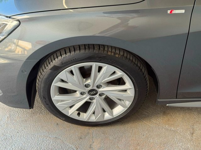 Audi A3 SPB 30 TDI S line edition - foto 4 di 4
