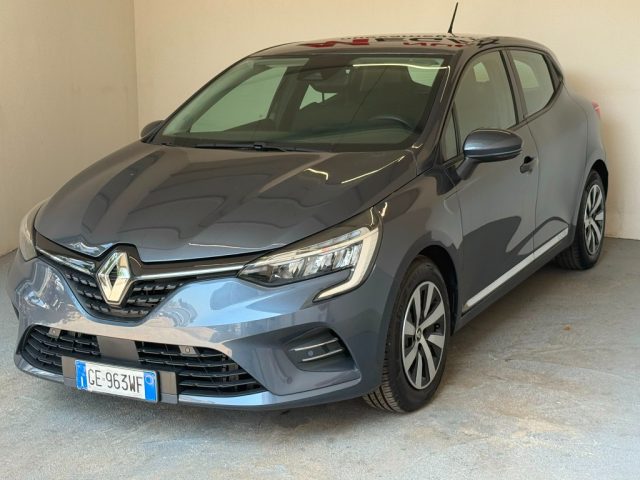 Renault Clio V 1.6 E-TECH Hybrid 140 Zen - foto 3 di 4