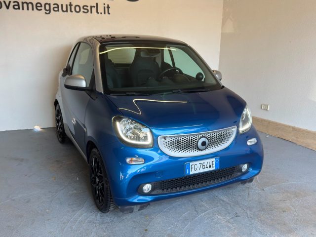 smart forTwo 90 0.9 Turbo - foto 2 di 4