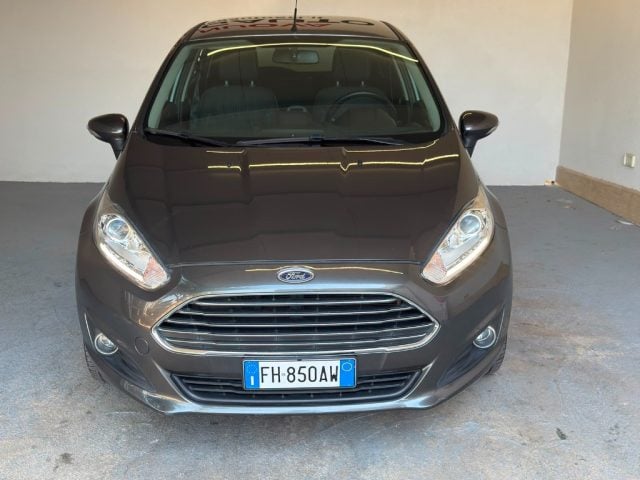 Ford Fiesta 1.4 GPL Titanium - foto 3 di 4