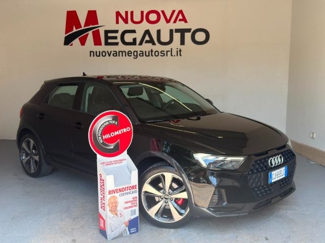 Audi A1 citycarver 30 TFSI Identity Contrast usato a ALCAMO