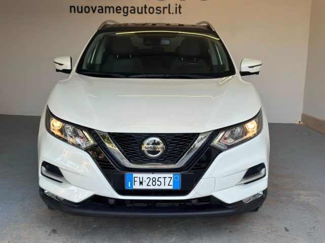 Nissan Qashqai 1.3 DIG-T 140 CV Tekna - foto 3 di 4