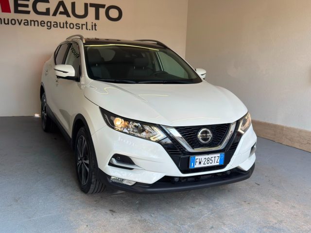 Nissan Qashqai 1.3 DIG-T 140 CV Tekna - foto 2 di 4