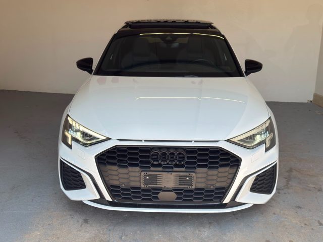 Audi A3 SPB 30 TDI S line edition - foto 3 di 4