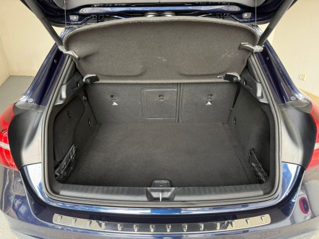 Mercedes-Benz GLA 200 d Automatic Sport usato a ALCAMO