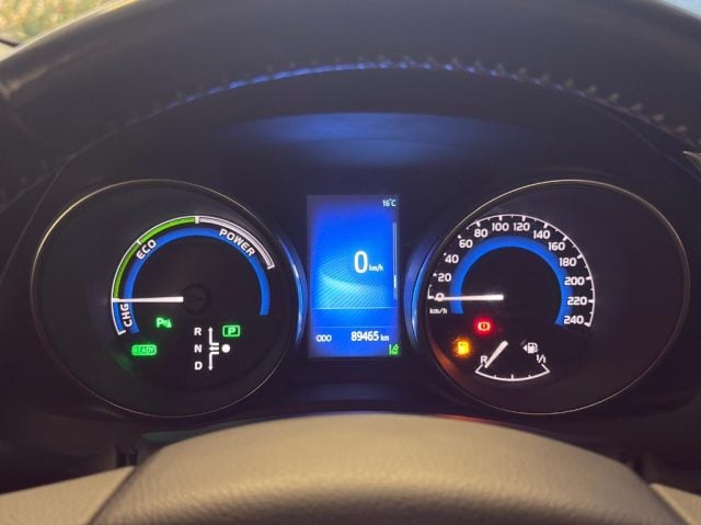 Toyota Auris 1.8 Hybrid Lounge, del 2017, 89.000 km, in vendita a Alcamo (TP)