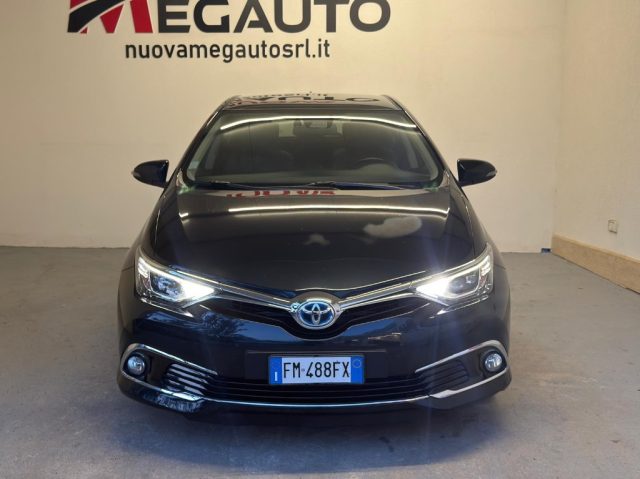 Toyota Auris 1.8 Hybrid Lounge - foto 2 di 4
