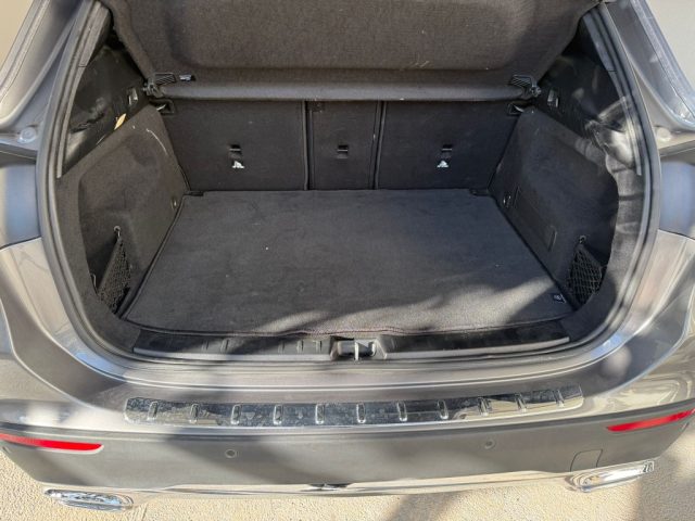 Mercedes-Benz GLA 220 d Automatic Sport Plus, del 2022, 94.000 km, in vendita a Alcamo (TP)