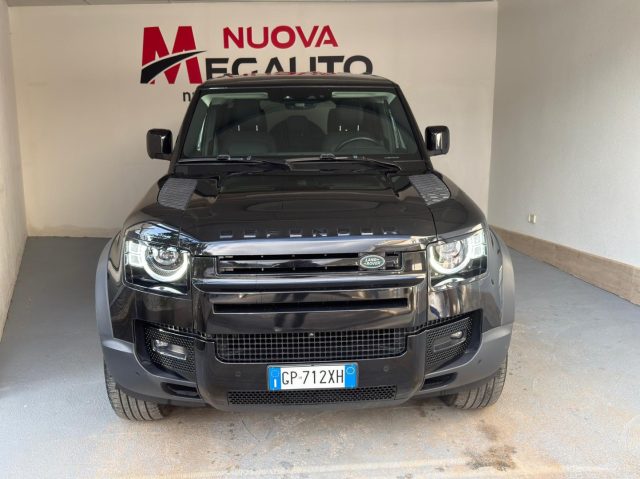 Land Rover Defender 110 3.0D I6 200 CV AWD Auto S - foto 3 di 4