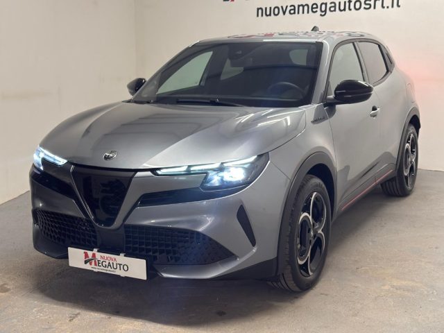 Alfa Romeo Junior 1.2 136 CV Hybrid eDCT6 Speciale - foto 4 di 4