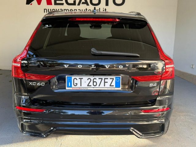 Volvo XC60 B4 (d) AWD automatico Plus Dark usato a ALCAMO