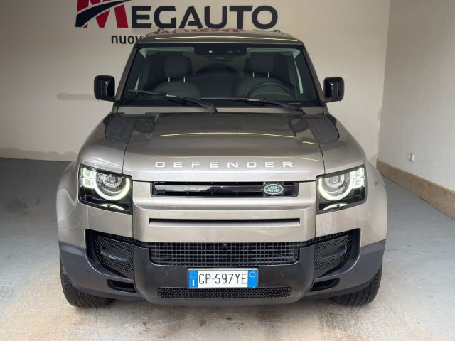 Land Rover Defender 110 3.0D I6 250 CV AWD Auto Hard Top X-Dynamic SE - foto 2 di 4