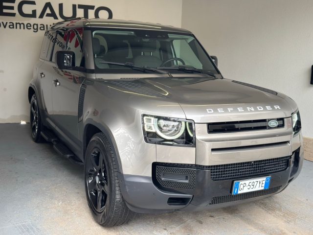 Land Rover Defender 110 3.0D I6 250 CV AWD Auto Hard Top X-Dynamic SE - foto 3 di 4