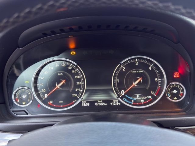 BMW 525 d xDrive Touring Luxury, del 2016, 87.000 km, in vendita a Alcamo (TP)