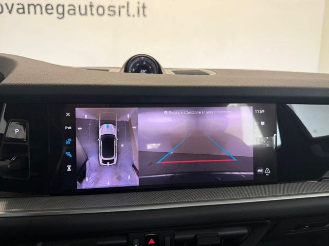 Porsche Cayenne Coupé 3.0 V6, del 2025, 11.000 km, in vendita a Alcamo (TP)
