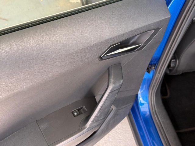 SEAT Arona 1.0 EcoTSI 110 CV DSG XPERIENCE, del 2023, 50.000 km, in vendita a Alcamo (TP)