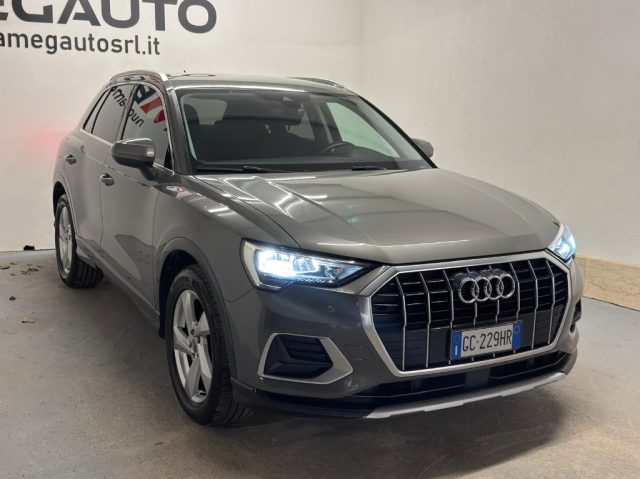 Audi Q3 35 TDI quattro Business - foto 3 di 4