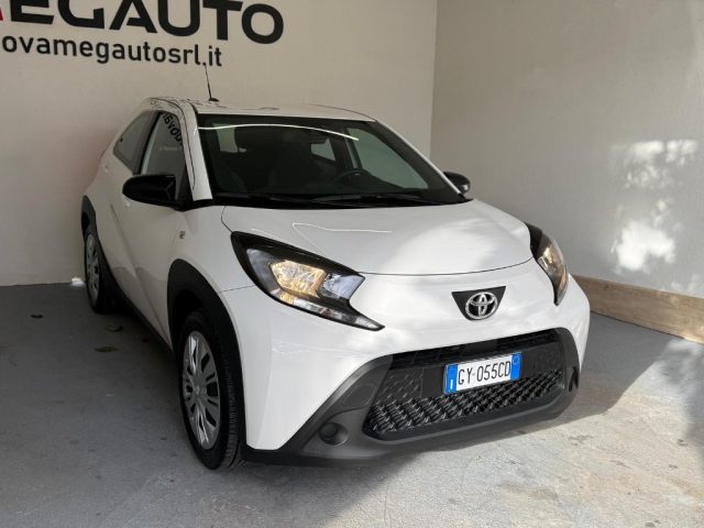 Toyota Aygo X 1.0 VVT-i 72 CV 5 porte Active - foto 2 di 4