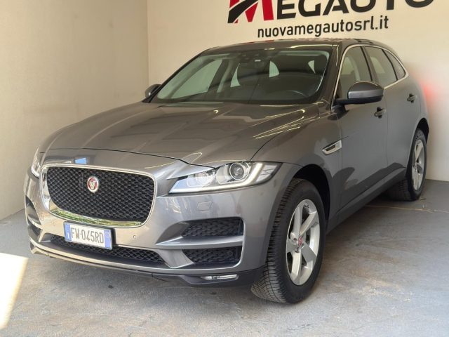 Jaguar F-Pace 2.0 D 180 CV aut. Prestige - foto 4 di 23