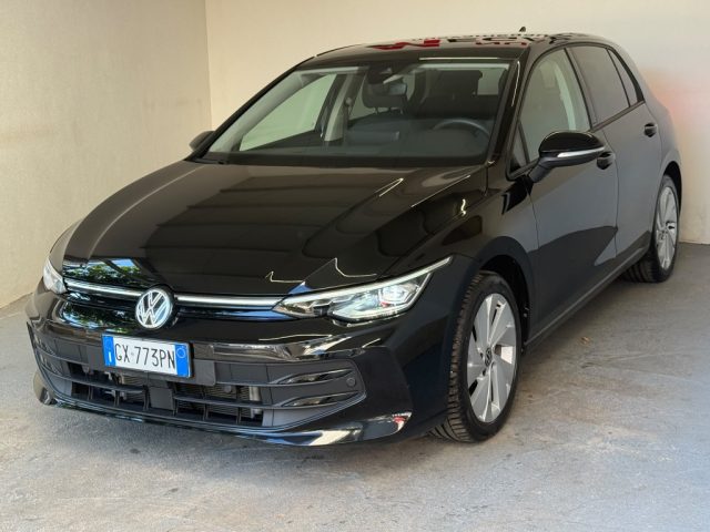 Volkswagen Golf 2.0 TDI 150 CV DSG SCR Editon Plus - foto 4 di 27