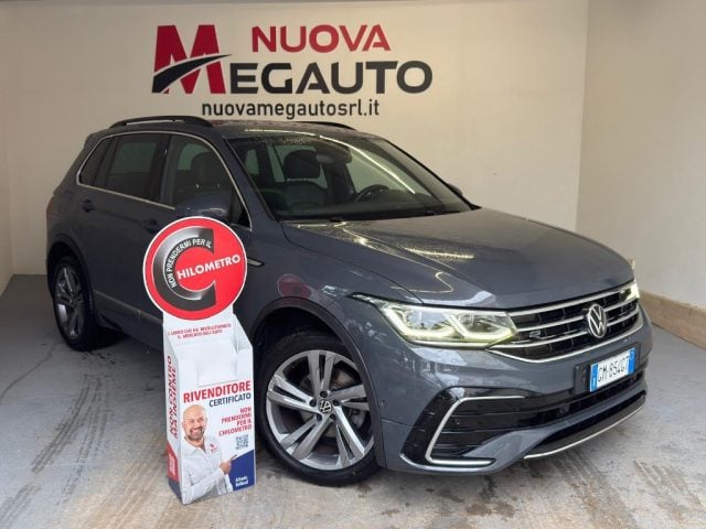Volkswagen Tiguan 1.5 TSI 150 CV DSG ACT R-Line, del 2023, 80.000 km, in vendita a Alcamo (TP)