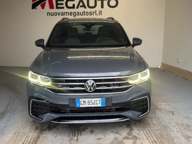 Volkswagen Tiguan 1.5 TSI 150 CV DSG ACT R-Line - foto 3 di 4