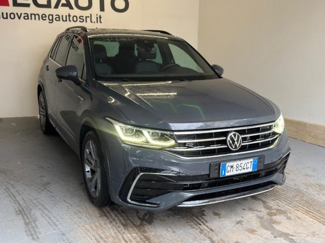 Volkswagen Tiguan 1.5 TSI 150 CV DSG ACT R-Line - foto 2 di 4