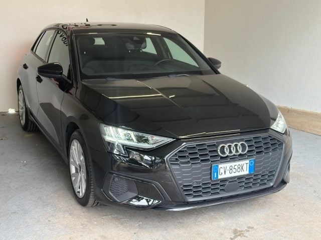 Audi A3 SPB 30 TDI S tronic - foto 2 di 4