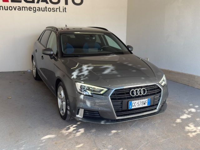 Audi A3 SPB 30 TDI S tronic Sport - foto 2 di 4