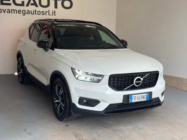 Volvo XC40 D4 AWD Geartronic R-design - foto 2 di 4