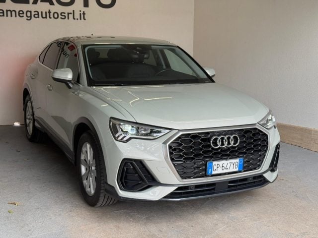 Audi Q3 SPB 35 TDI - foto 2 di 4