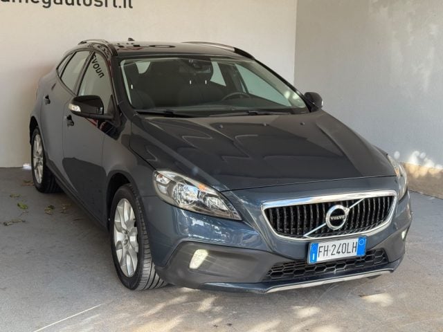 Volvo V40 Cross Country D2 Geartronic - foto 4 di 4