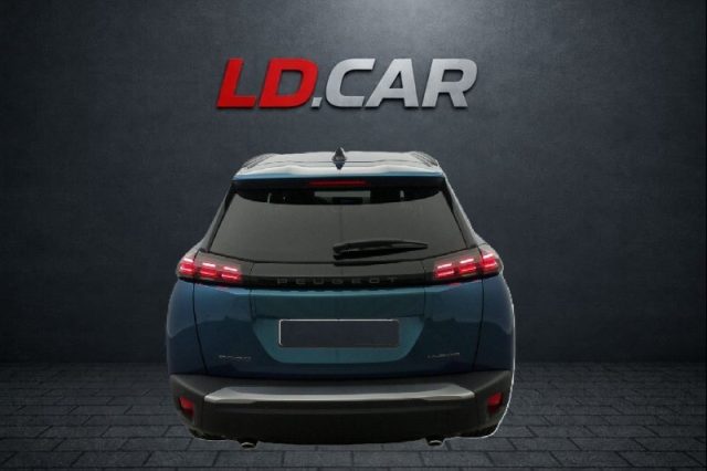 Peugeot 2008 Hybrid 136cv e-DCS6 Allure Pack Navi Km 0 Torino - foto 4 di 4