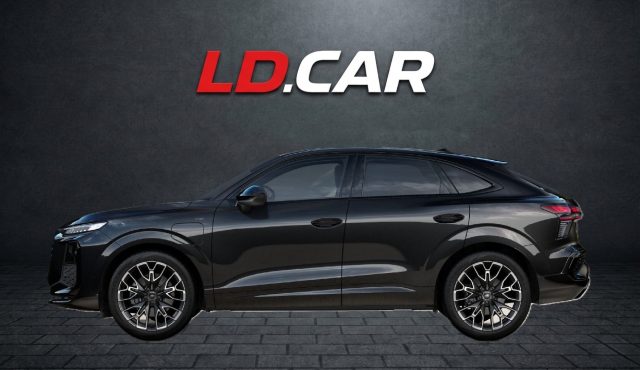 Audi Q3 SPB e-hybrid 200 kW S tronic S line Identity Black - foto 3 di 4