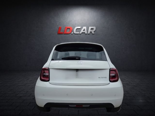 Fiat 500 1.0 Hybrid 65cv La Prima Km 0 Torino - foto 4 di 10