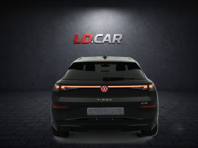 Volkswagen T-Roc 1.5 TSI DSG R Line - foto 4 di 4