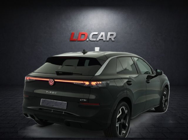 Volkswagen T-Roc 1.5 TSI DSG R Line - foto 3 di 4