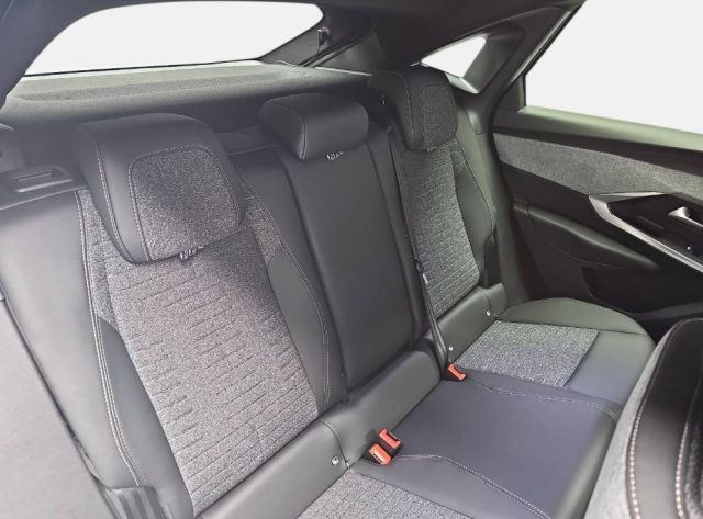 Peugeot 3008 1.2 Hybrid 136cv e-DCS6 Allure Cerchi 19 - Km 0 km 0 a TORINO