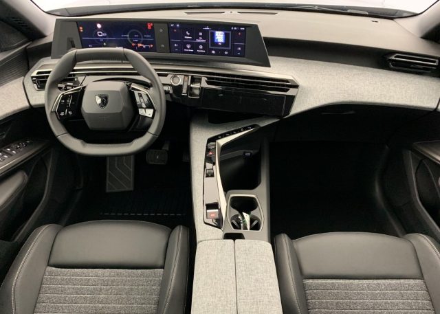 Peugeot 3008 Hybrid 145 e-DCS6 Allure, del 2026, in vendita a Torino (TO)