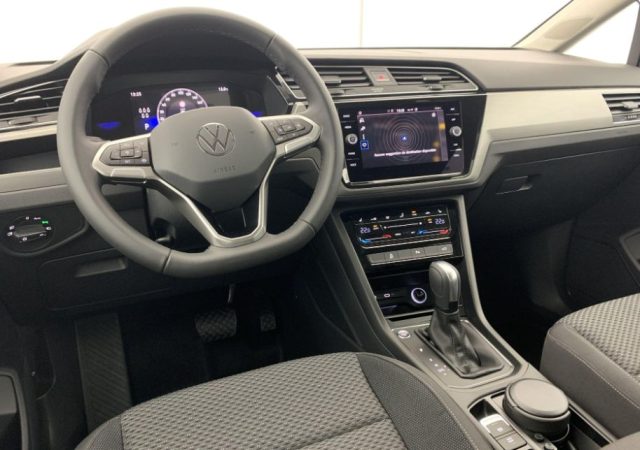 Volkswagen Touran 1.5 TSI 150cv DSG 7 Posti Edition Plus - KM 0 2026 - foto 4 di 4