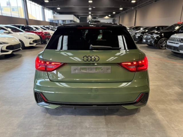 Audi A1 SPB 30 TFSI S Tronic S Line Identity Black - foto 4 di 4