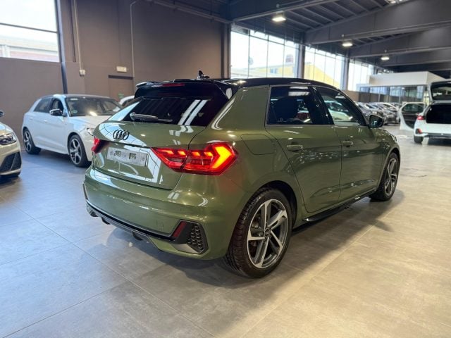 Audi A1 SPB 30 TFSI S Tronic S Line Identity Black - foto 3 di 4