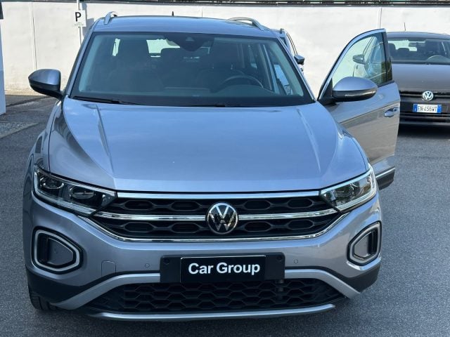 Volkswagen T-Roc 1.5 TSI ACT DSG Style, del 2023, 55.133 km, in vendita a Cologno Monzese (MI)