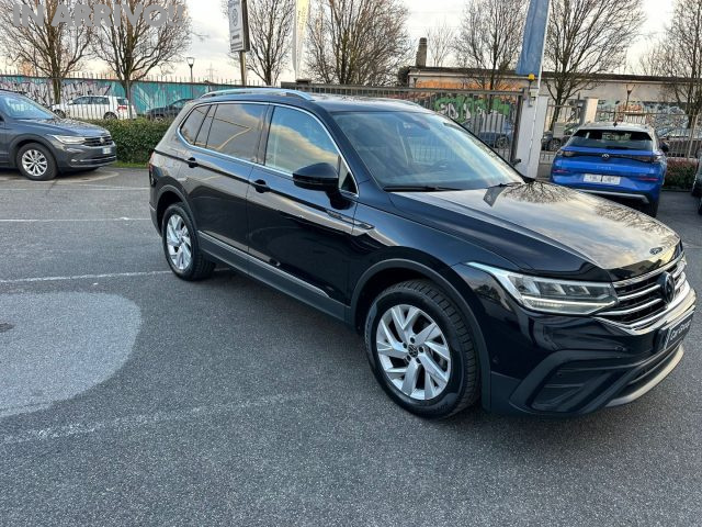 Volkswagen Tiguan Allspace 2.0 TDI SCR DSG 4MOTION Life - foto 3 di 4