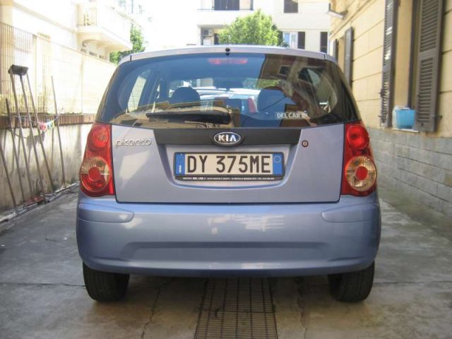Kia Picanto 1.0 12V LIFE 5P - foto 3 di 4