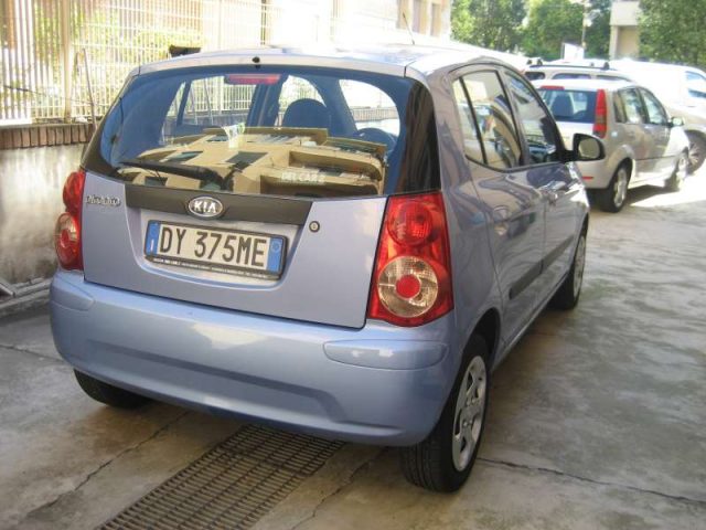 Kia Picanto 1.0 12V LIFE 5P - foto 4 di 4