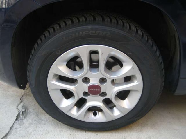 Fiat New Panda 0.9 TWINAIR TURBO S-S LOUNGE - foto 4 di 4