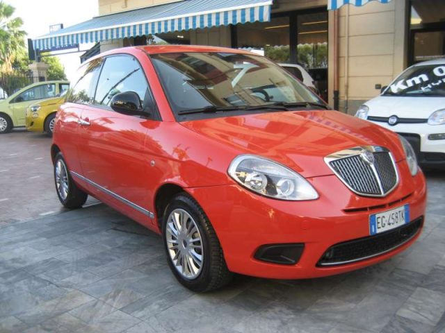 Lancia Ypsilon 1.2 69CV DIVA usato a ALBISSOLA MARINA
